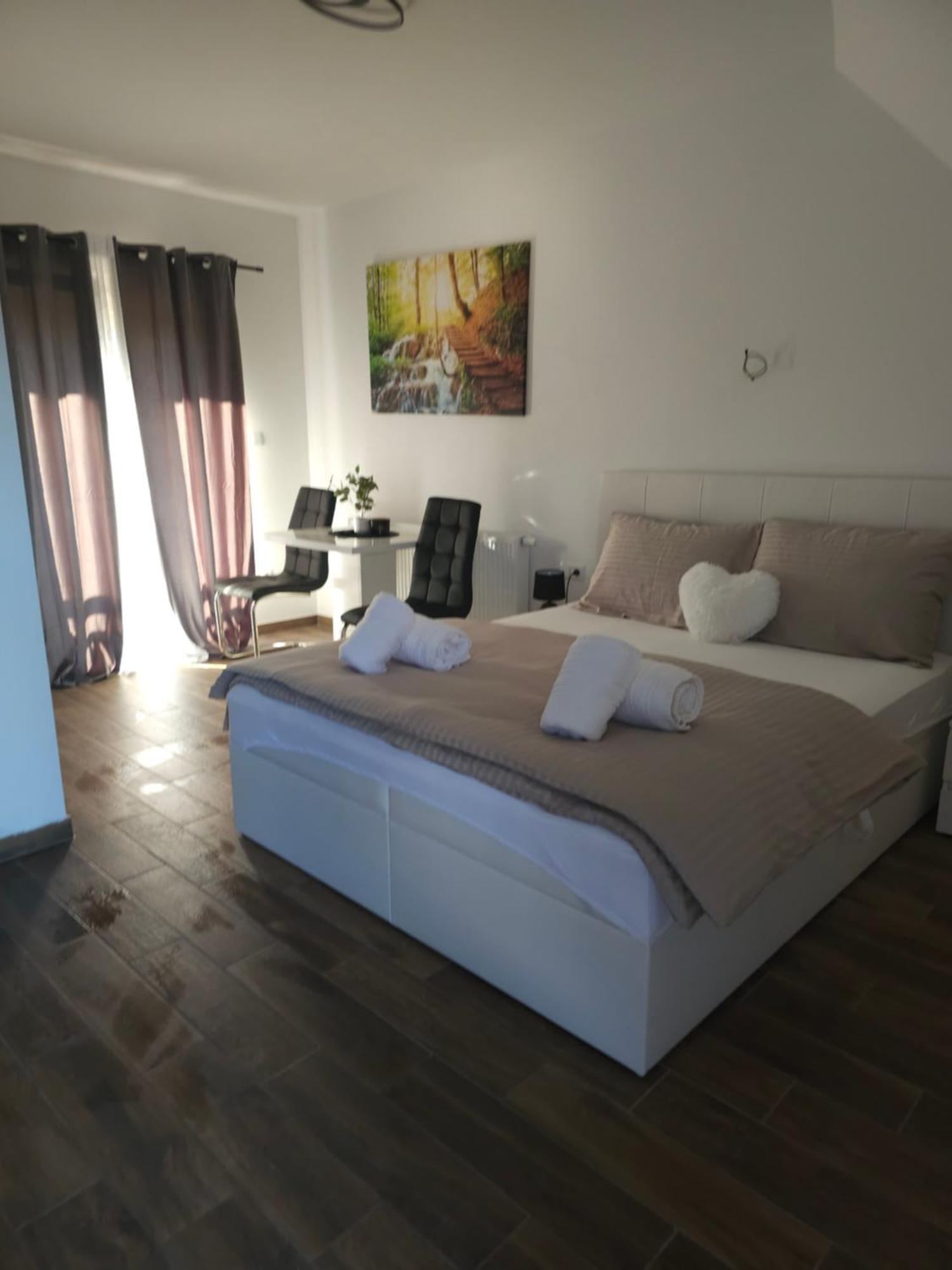 Guest House Macic Кореница Экстерьер фото